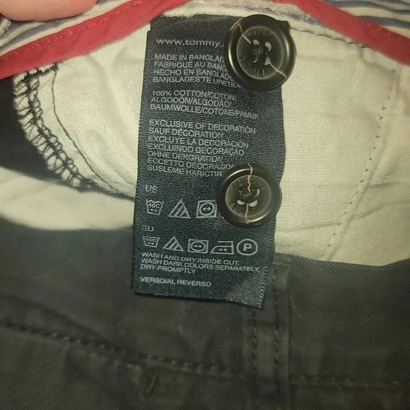 Tommy Hilfiger flat front four pocket shorts black 38 - Picture 5 of 6